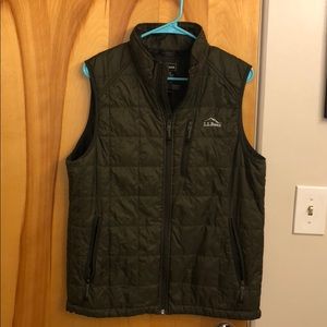 L.L. Bean Men’s PrimaLoft Packaway Vest